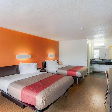 Motel 6 Kalamazoo Exterior foto