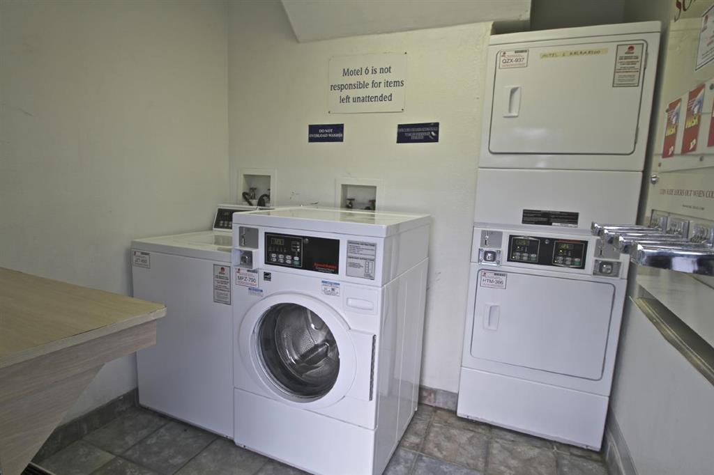 Motel 6 Kalamazoo Einrichtungen foto